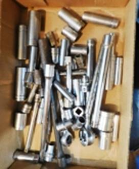 A box full of tools

AI-generated content may be incorrect.