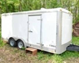 A white trailer with wheels

AI-generated content may be incorrect.