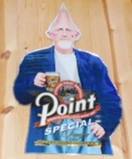 A close-up of a fishing reel

AI-generated content may be incorrect.